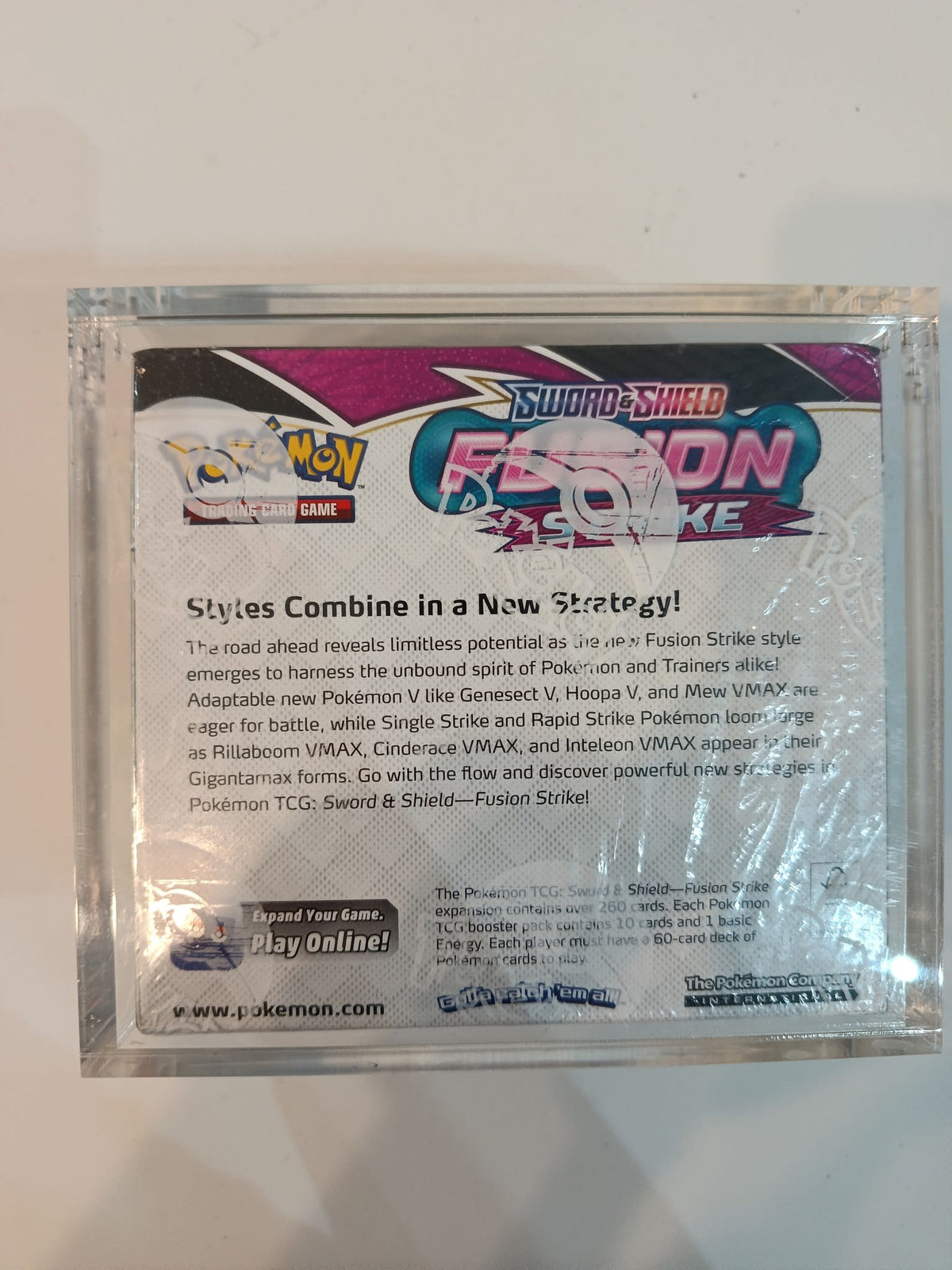 Pokemon Sword & Shield Fusion Strike Mew VMAX 2021 (English) - view 2