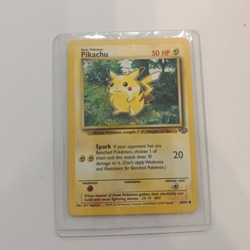 1999 Wizards of the Coast Base Set Pikachu #60/64