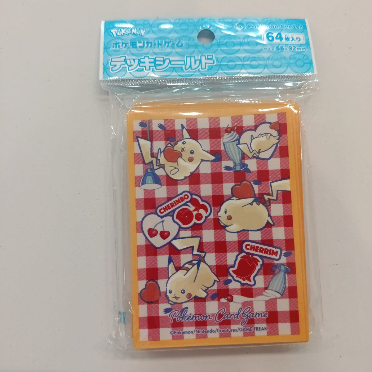 2026 Pokemon Pokemon Card Game Deck Shield Pikachu to Heart (Orange)