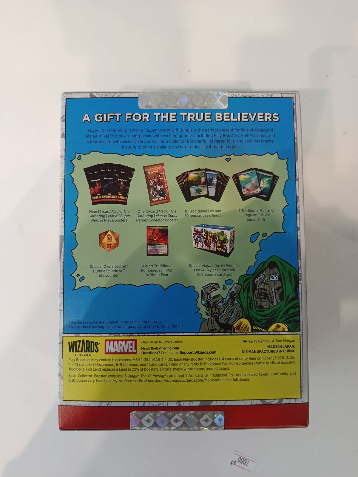 Magic: The Gathering Marvel Super Heroes Daredevil Gift Bundle 2025 (English) - view 2