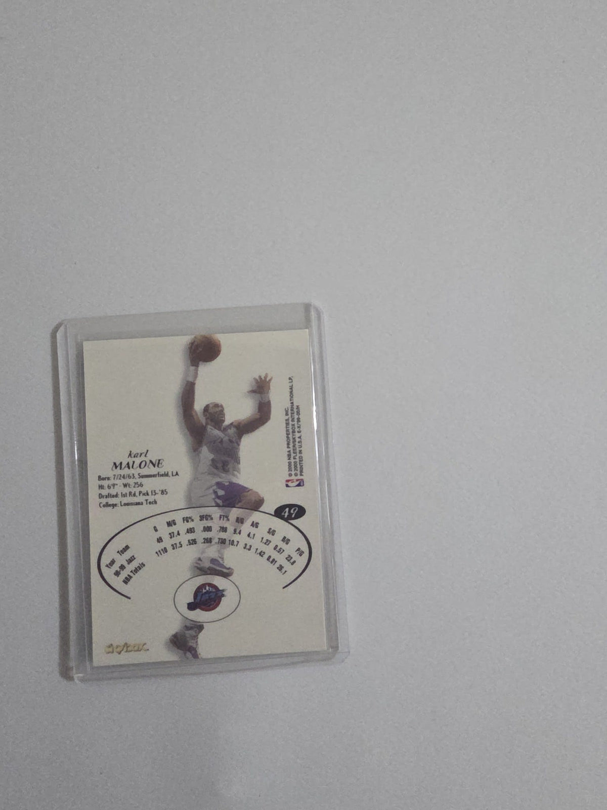 2000 Fleer E-X Karl Malone Holo/Refractor #49 - view 2