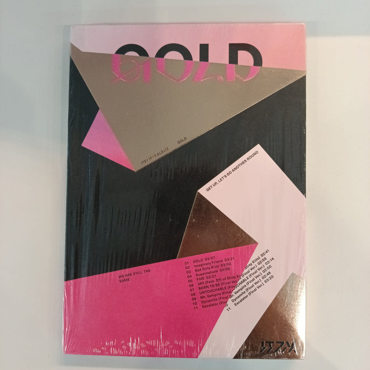 ITZY GOLD Mini Album ITZY - view 2