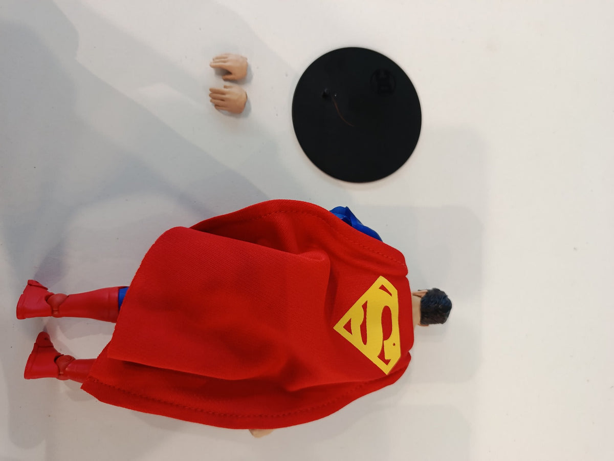 DC Comics DC Multiverse Superman - view 2