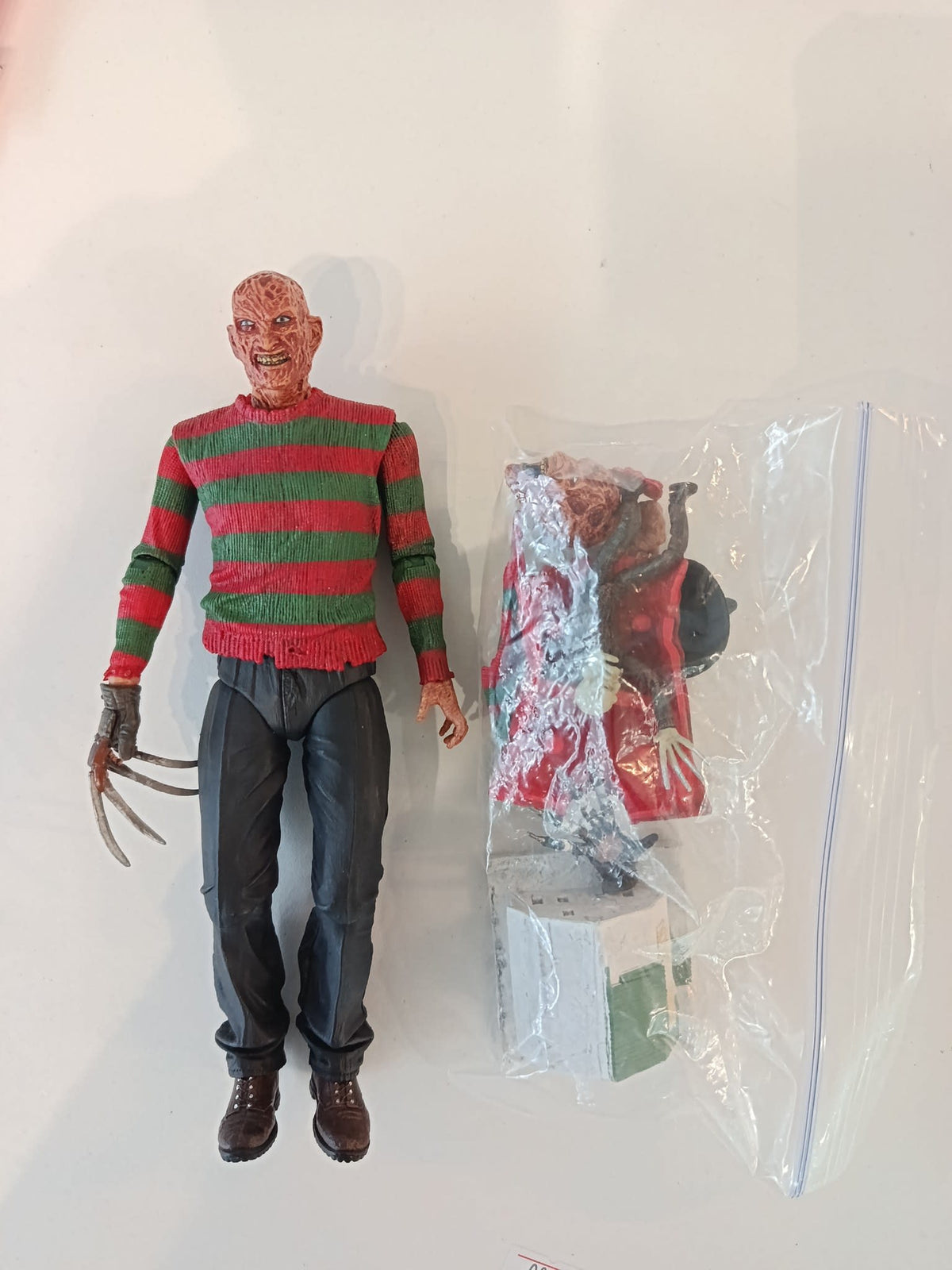 NECA A Nightmare on Elm Street Freddy Krueger