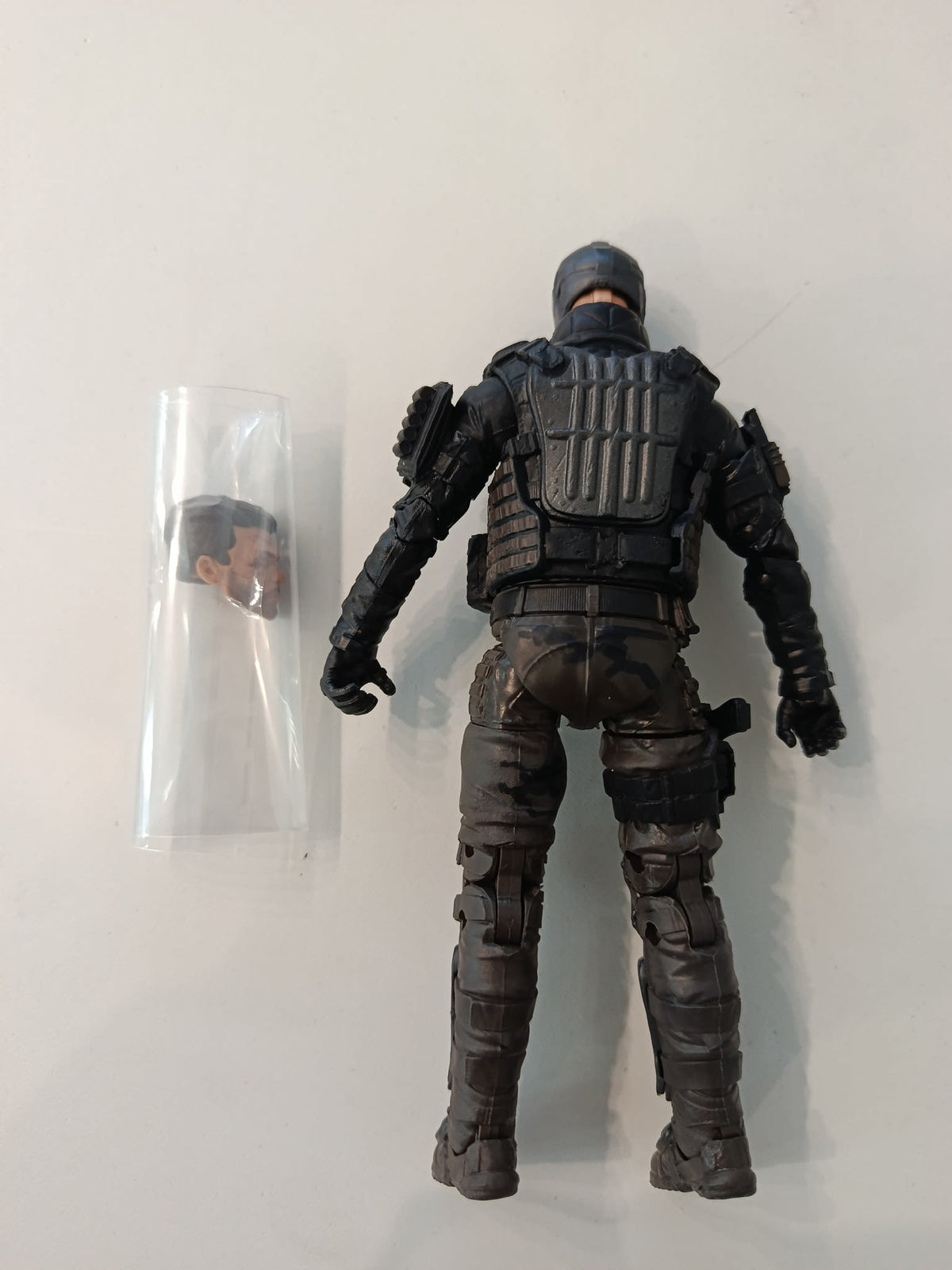 Marvel Legends Captain America: Civil War - view 2