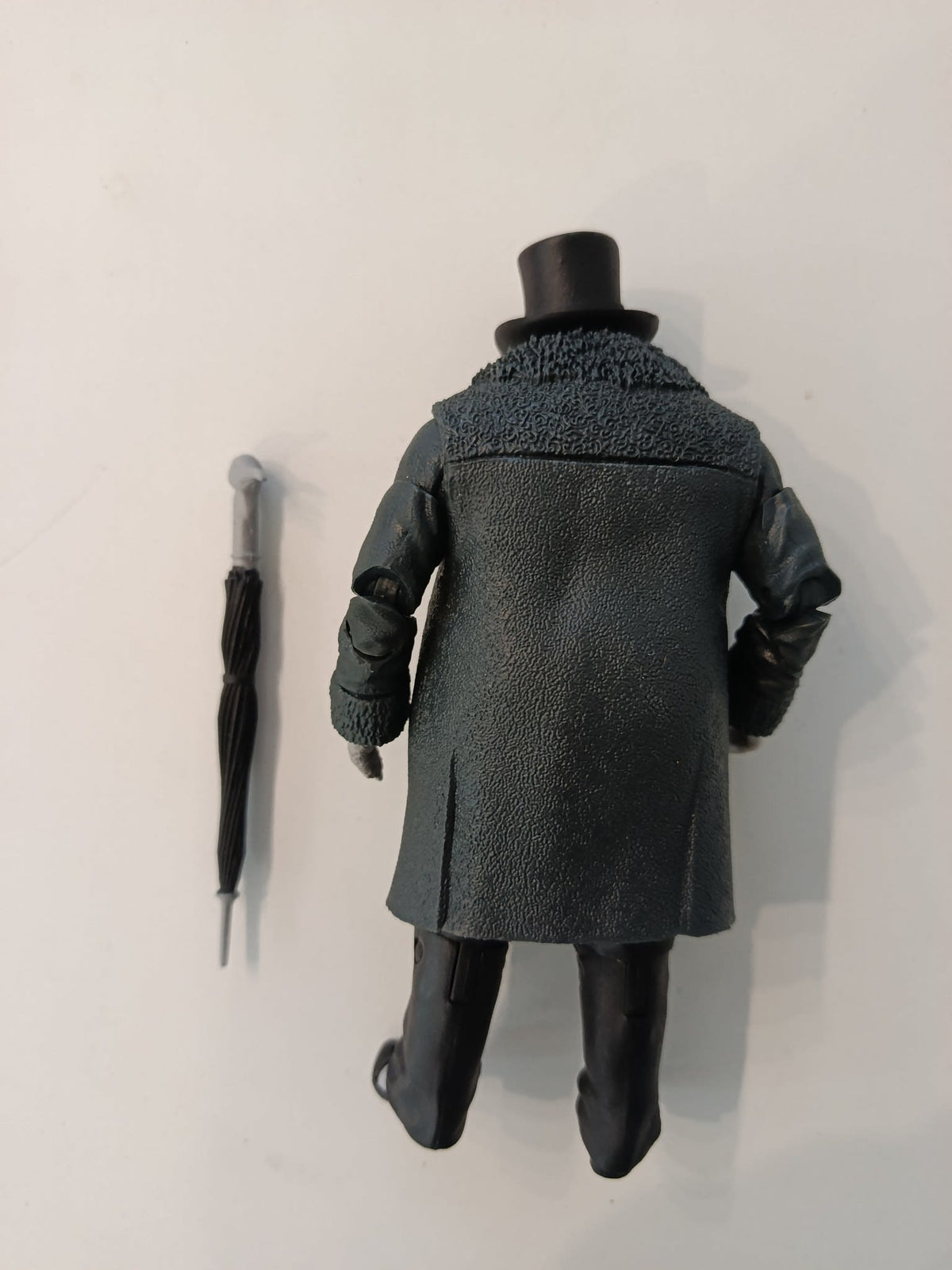 NECA Batman Returns The Penguin - view 2
