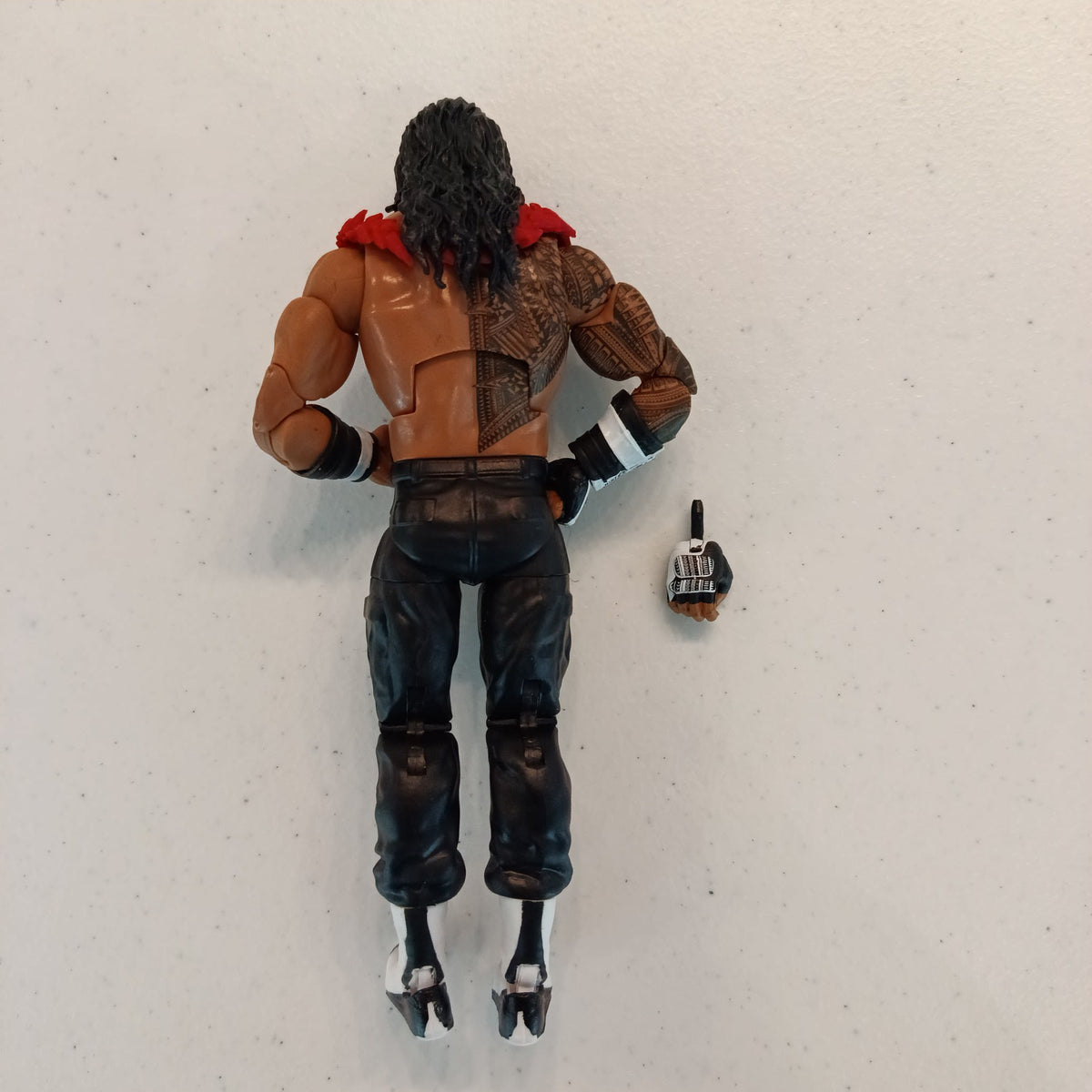 Mattel WWE Elite Collection Roman Reigns - view 2
