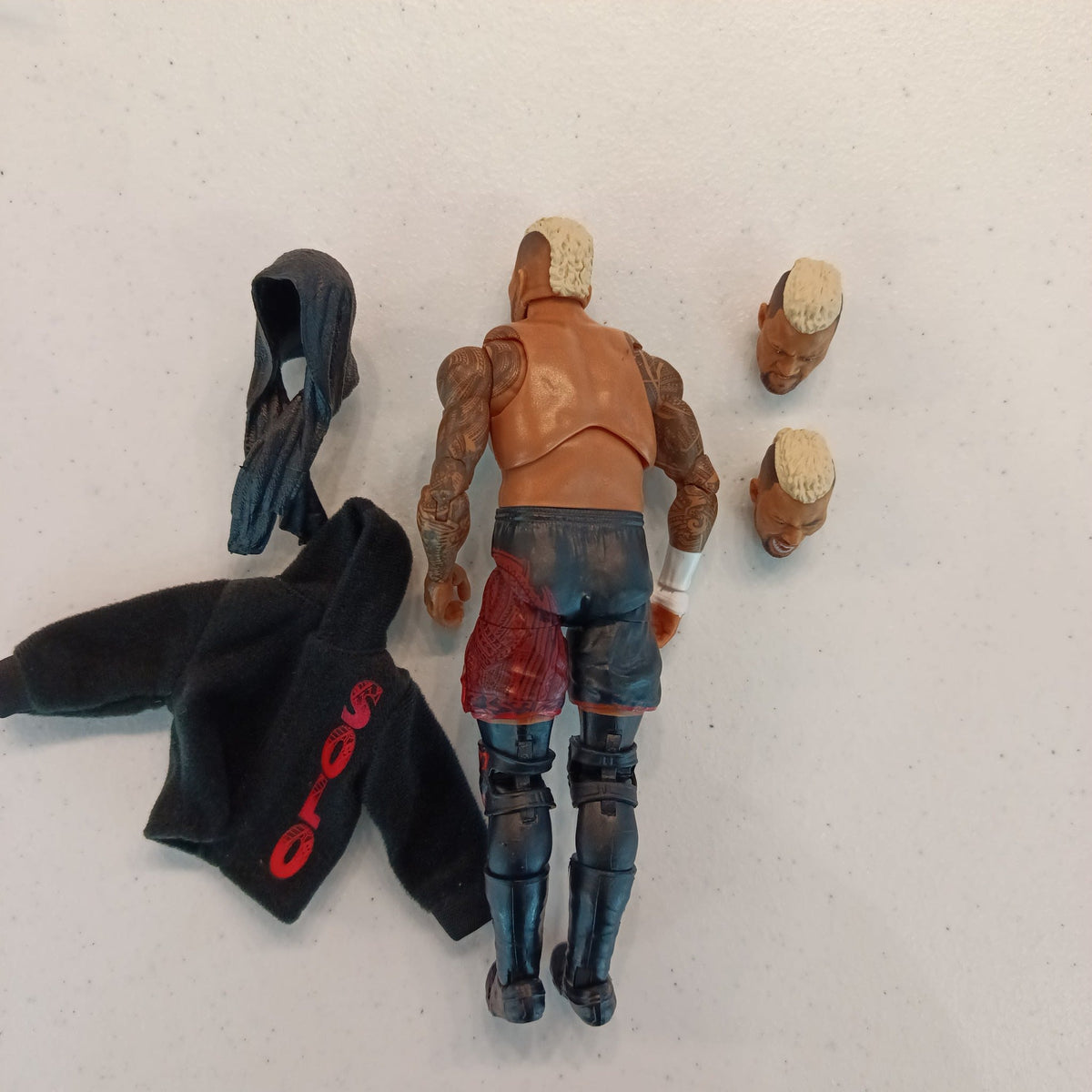 WWE Elite Elite Collection Solo Sikoa - view 2