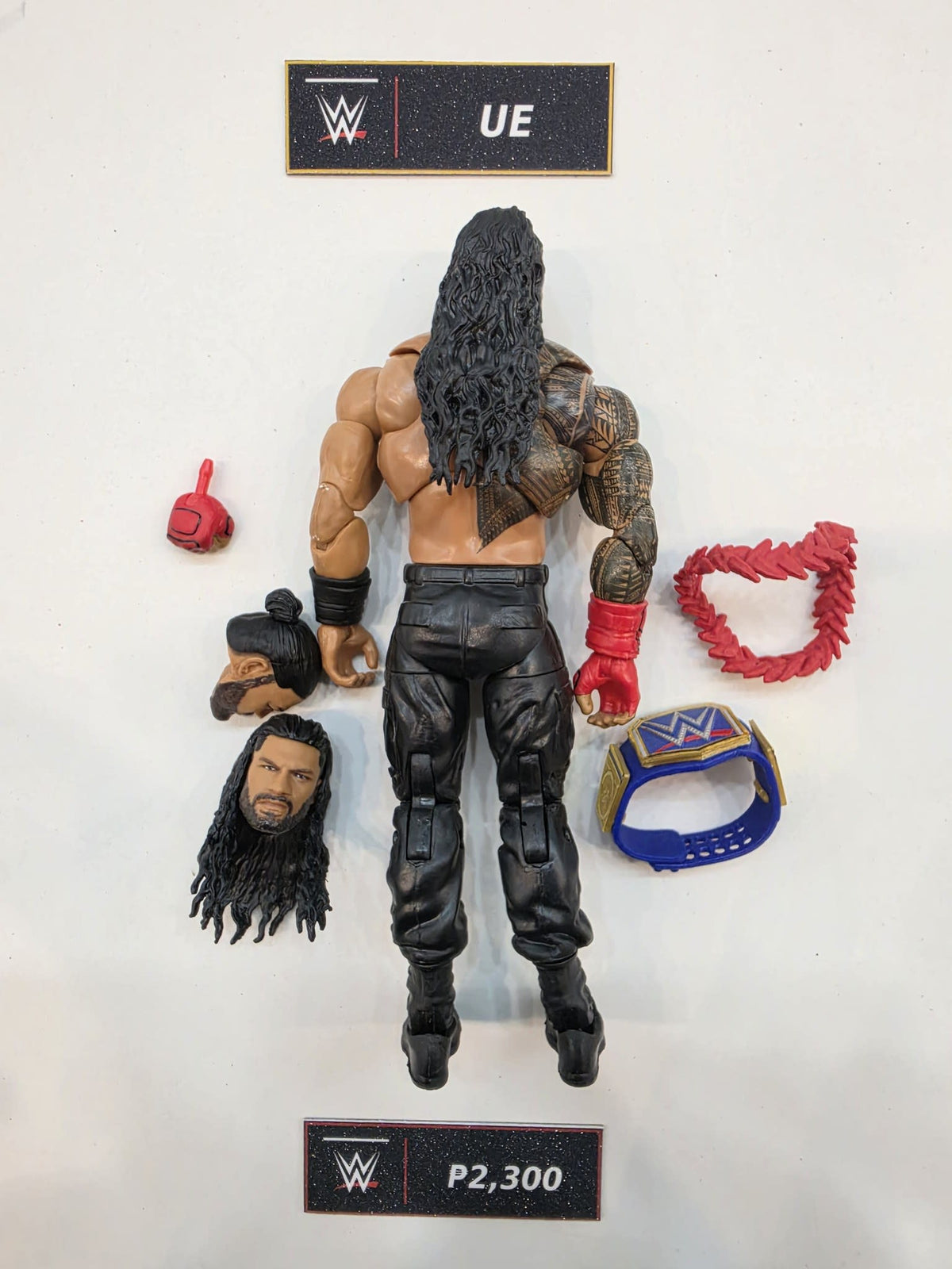 WWE Mattel Ultimate Edition Roman Reigns - view 2