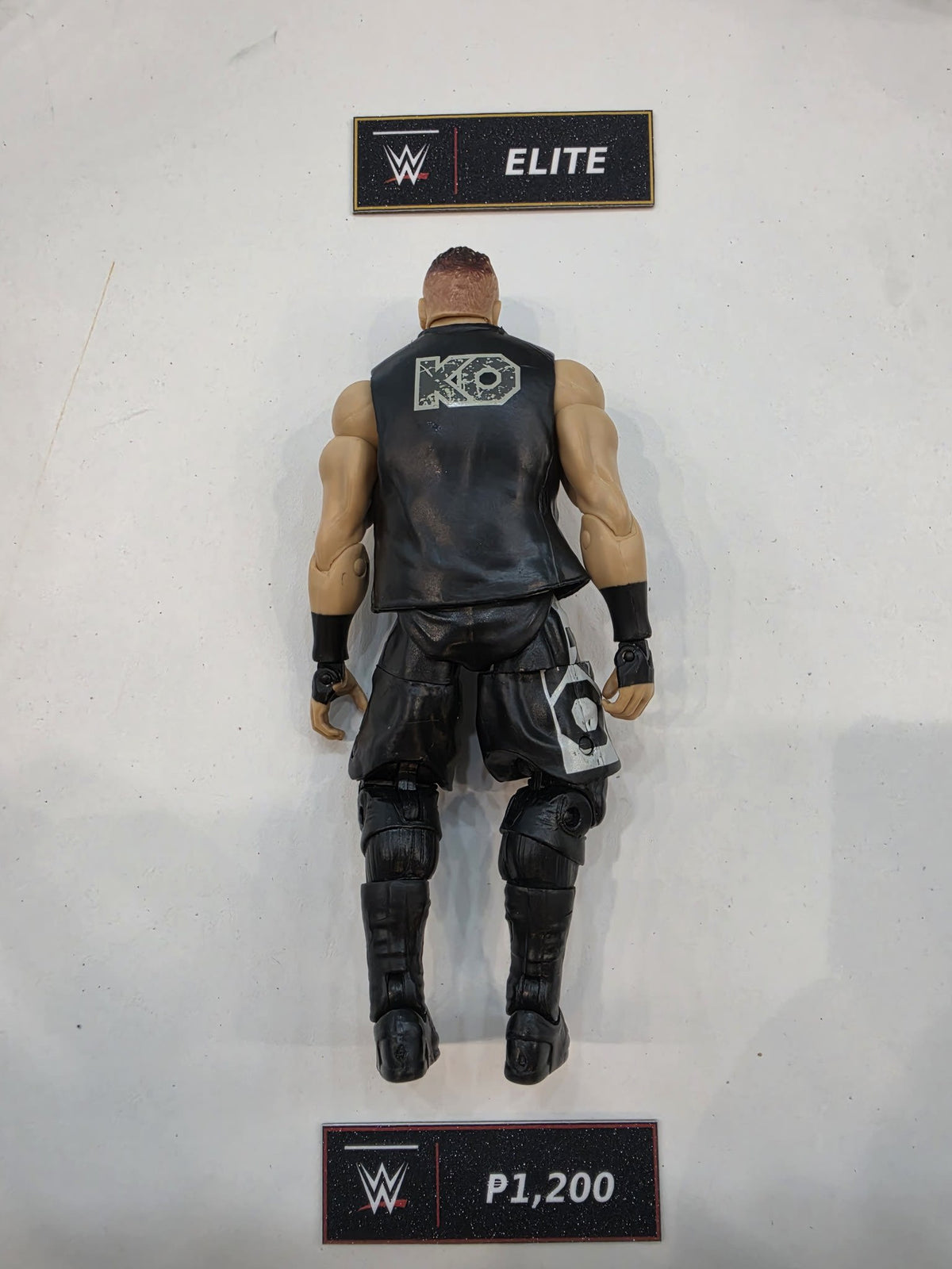 WWE Elite Kevin Owens - view 2