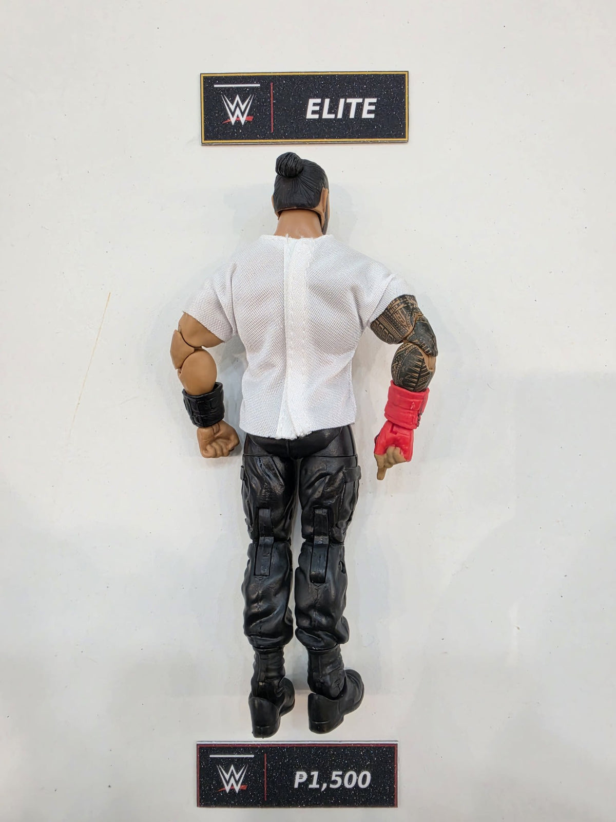 WWE Elite Elite Roman Reigns - view 2