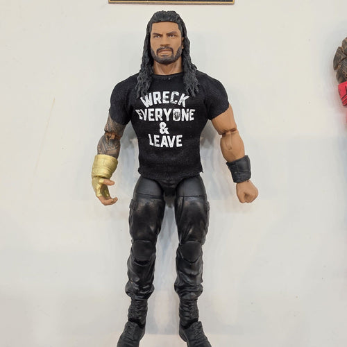 WWE Elite Elite Roman Reigns