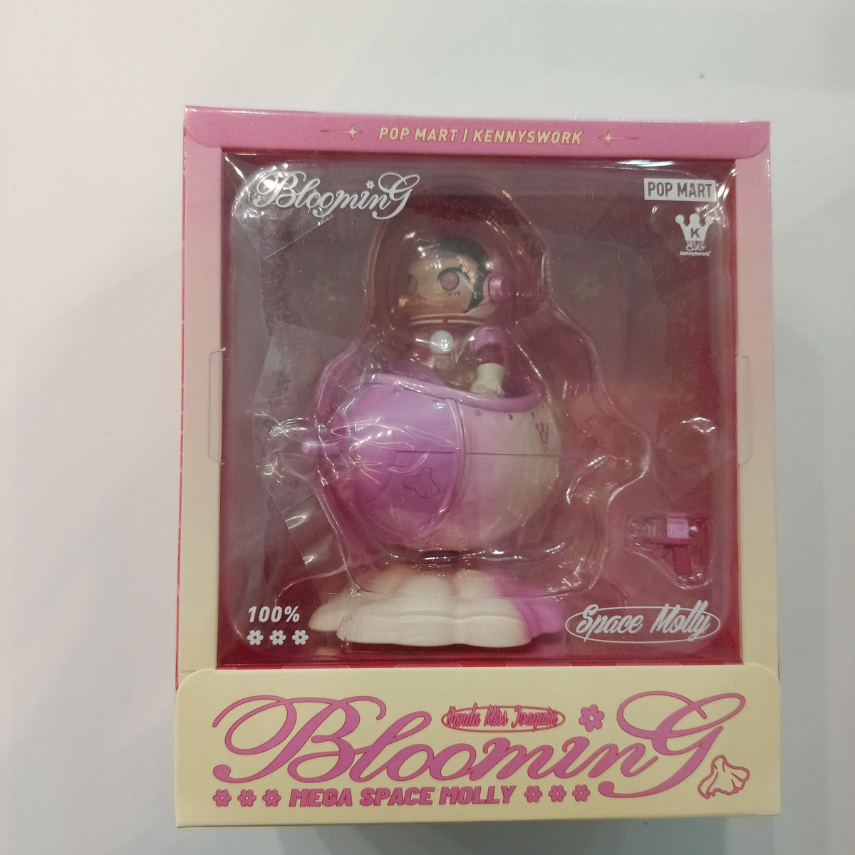 2025 Pop Mart Mega Space Molly 100% Blooming Series Space Molly – Vanda Miss Joaquim