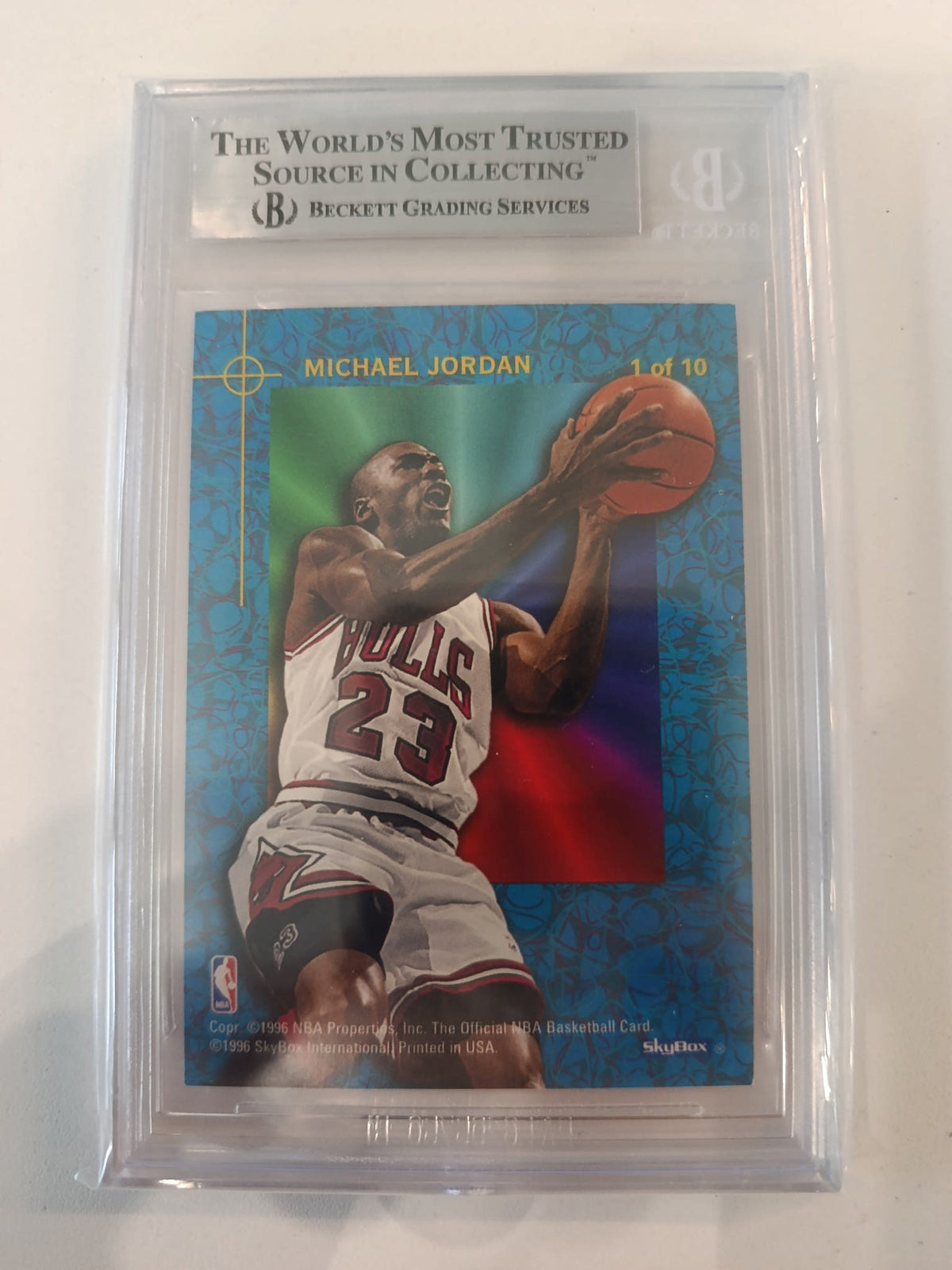 1995-96 Hoops Power Palette Michael Jordan #1 Beckett 9 - view 2