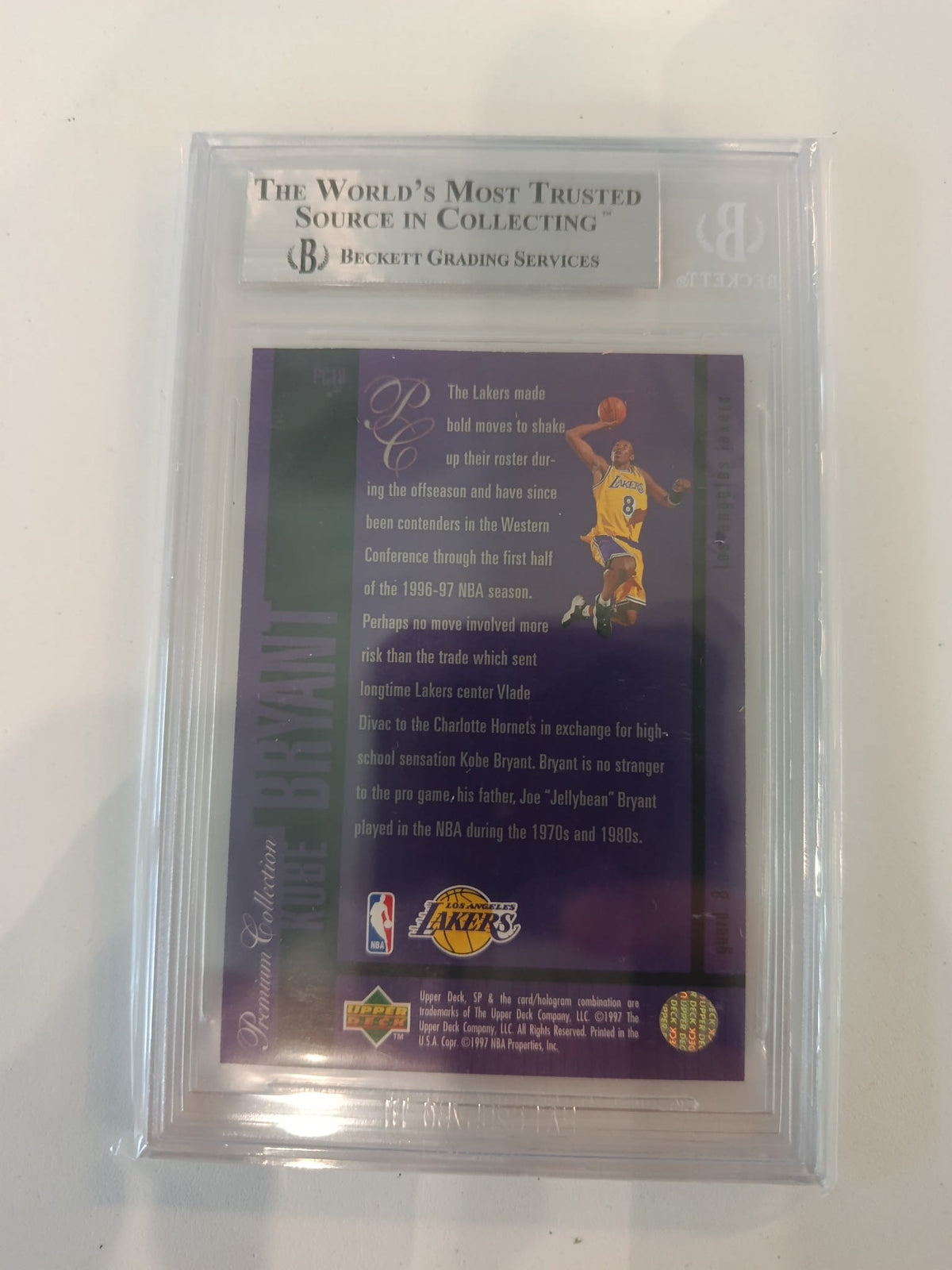 1996-97 SP Holoviews Kobe Bryant #PC18 Beckett 8.5 - view 2