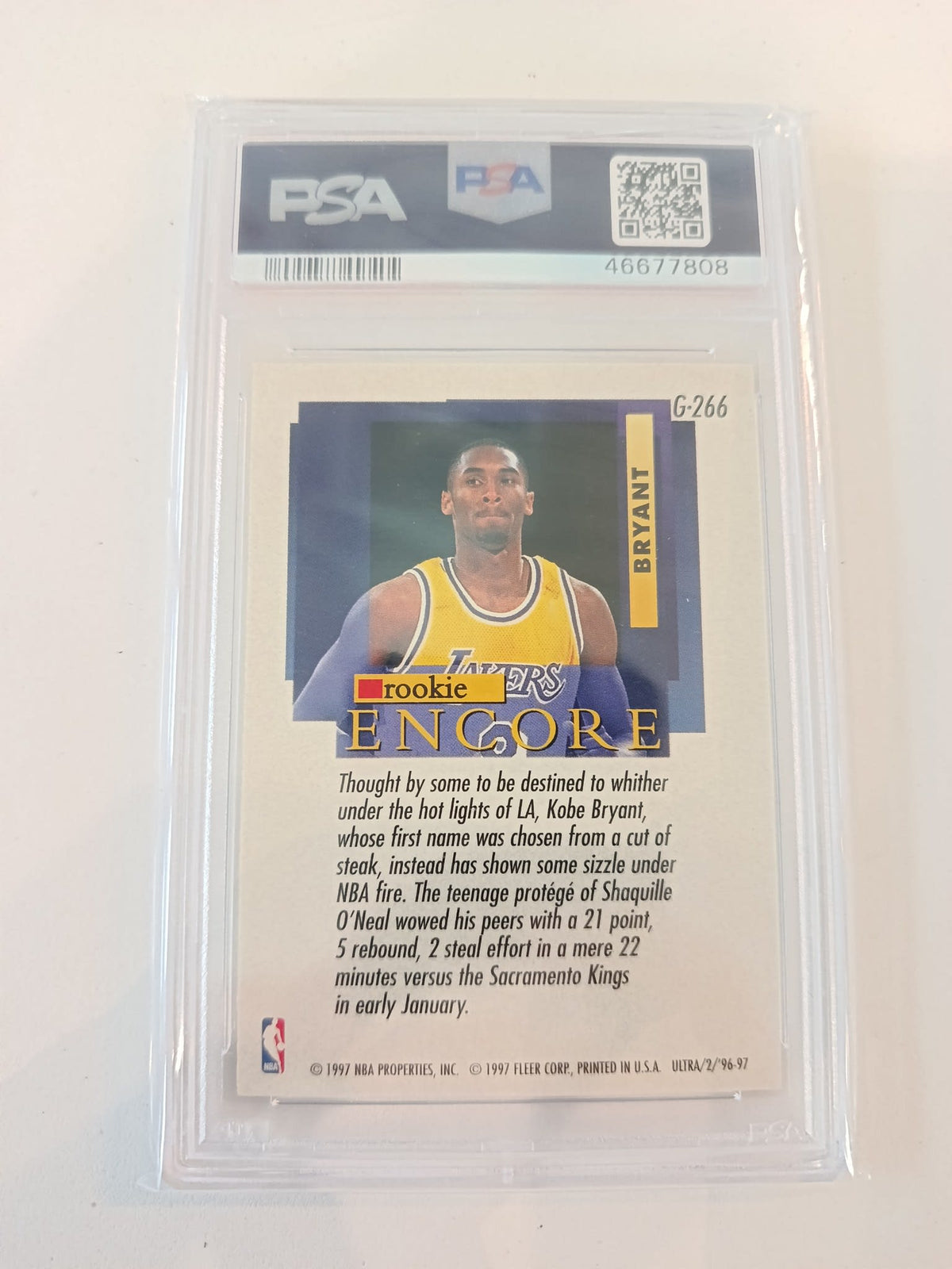 1996 Fleer Ultra Gold Medallion Kobe Bryant Gold #G266 PSA NM-MT+ - view 2