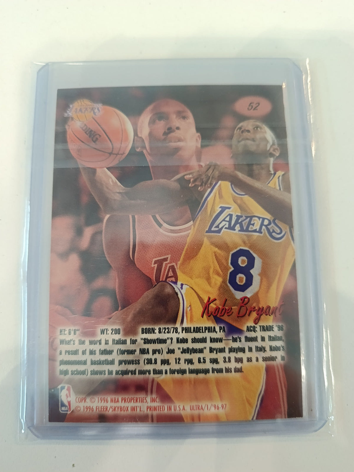 1996-97 Fleer Ultra Rookie Kobe Bryant #52 - view 2