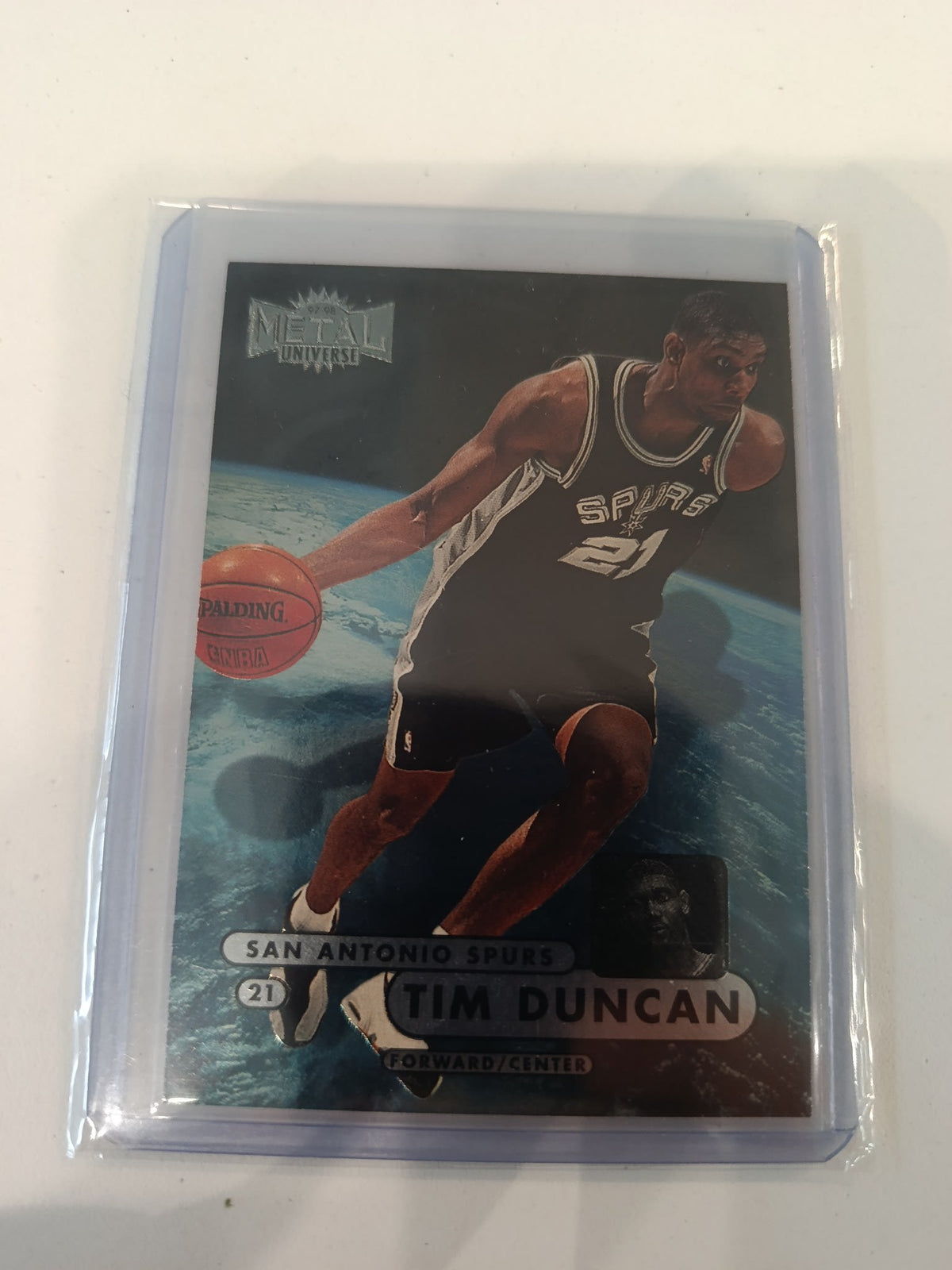 1997-98 Skybox Metal Universe Tim Duncan #72
