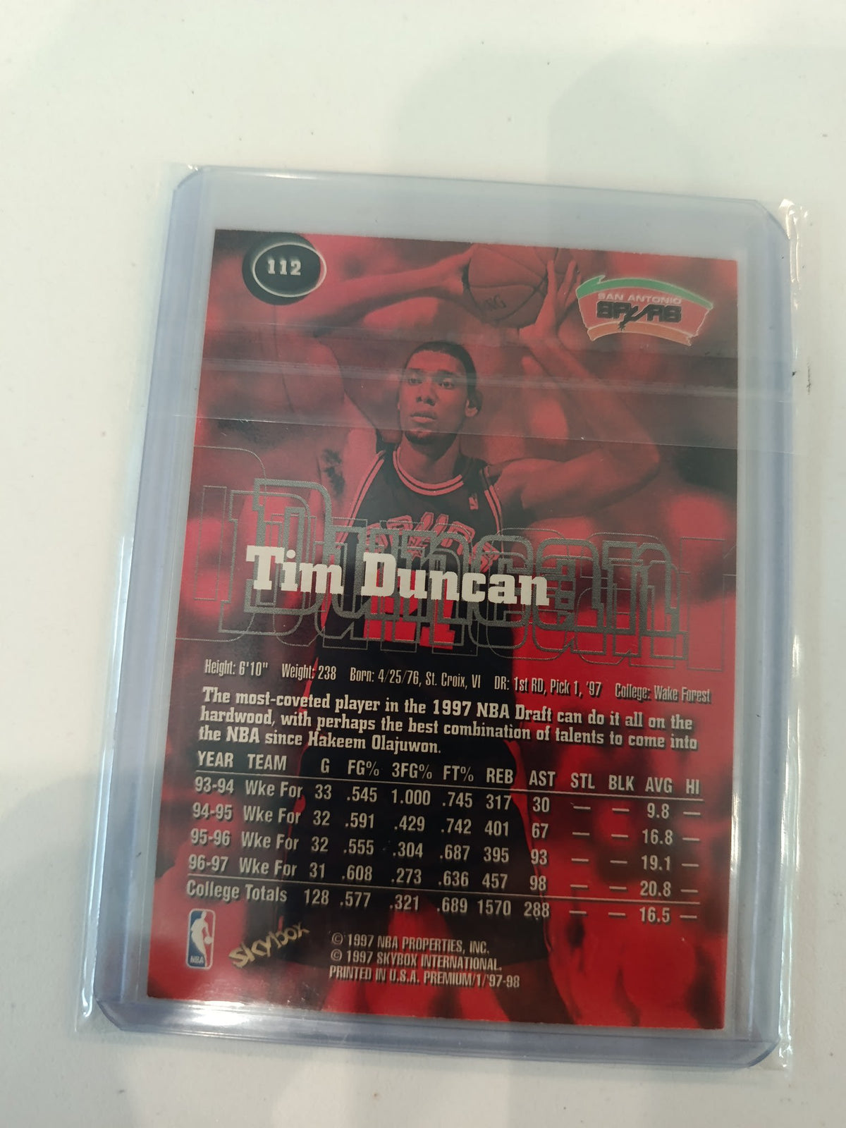 1997-98 Skybox Premium Tim Duncan #112 - view 2