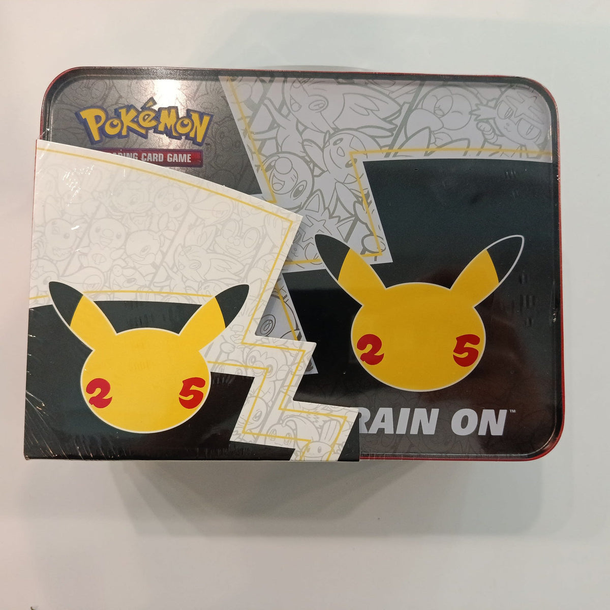 2021 Pokemon TCG 25th Anniversary Pikachu - view 2