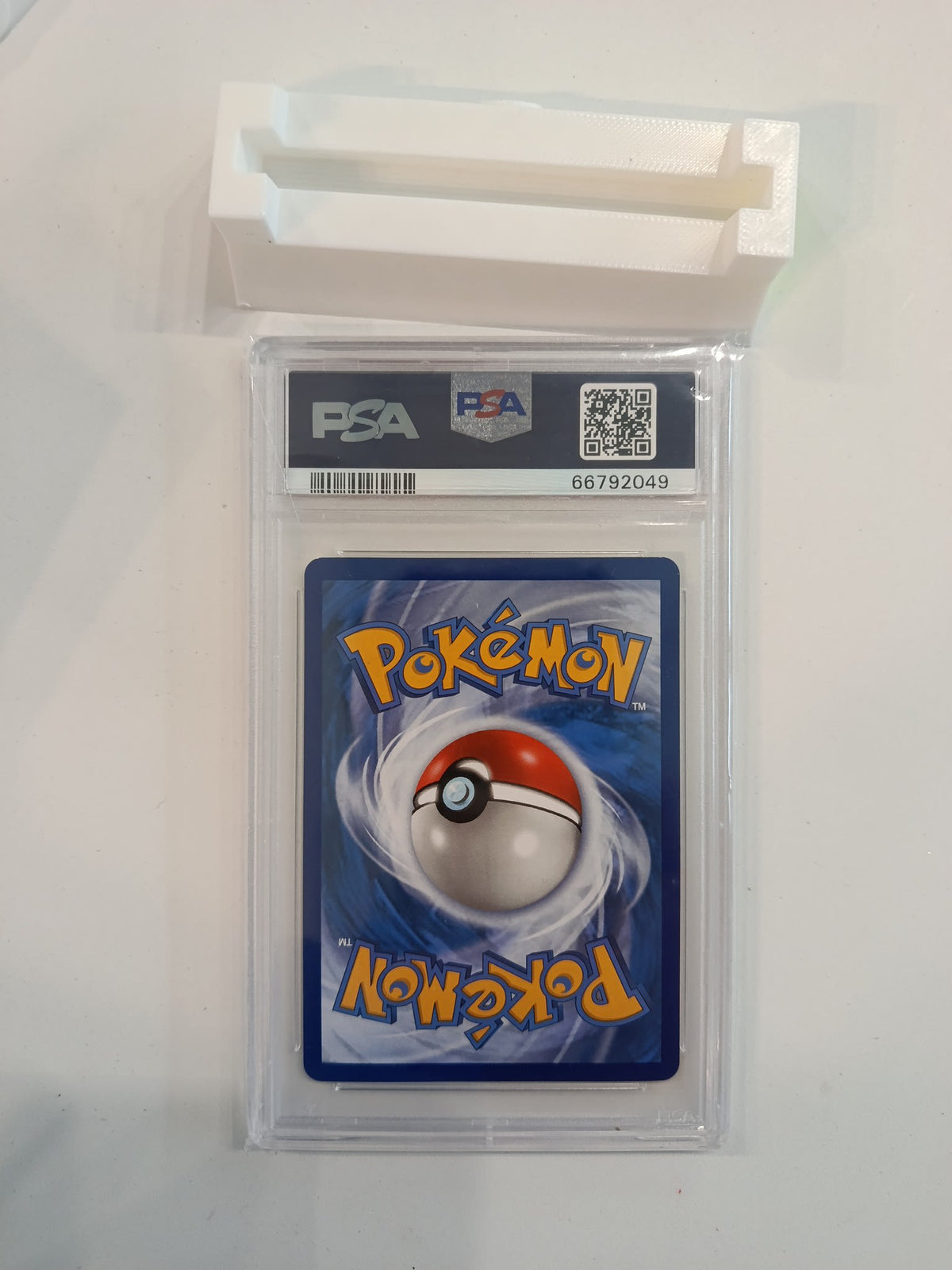 Pokemon Company Base Set Poke Ball #102 PSA 8 - view 2