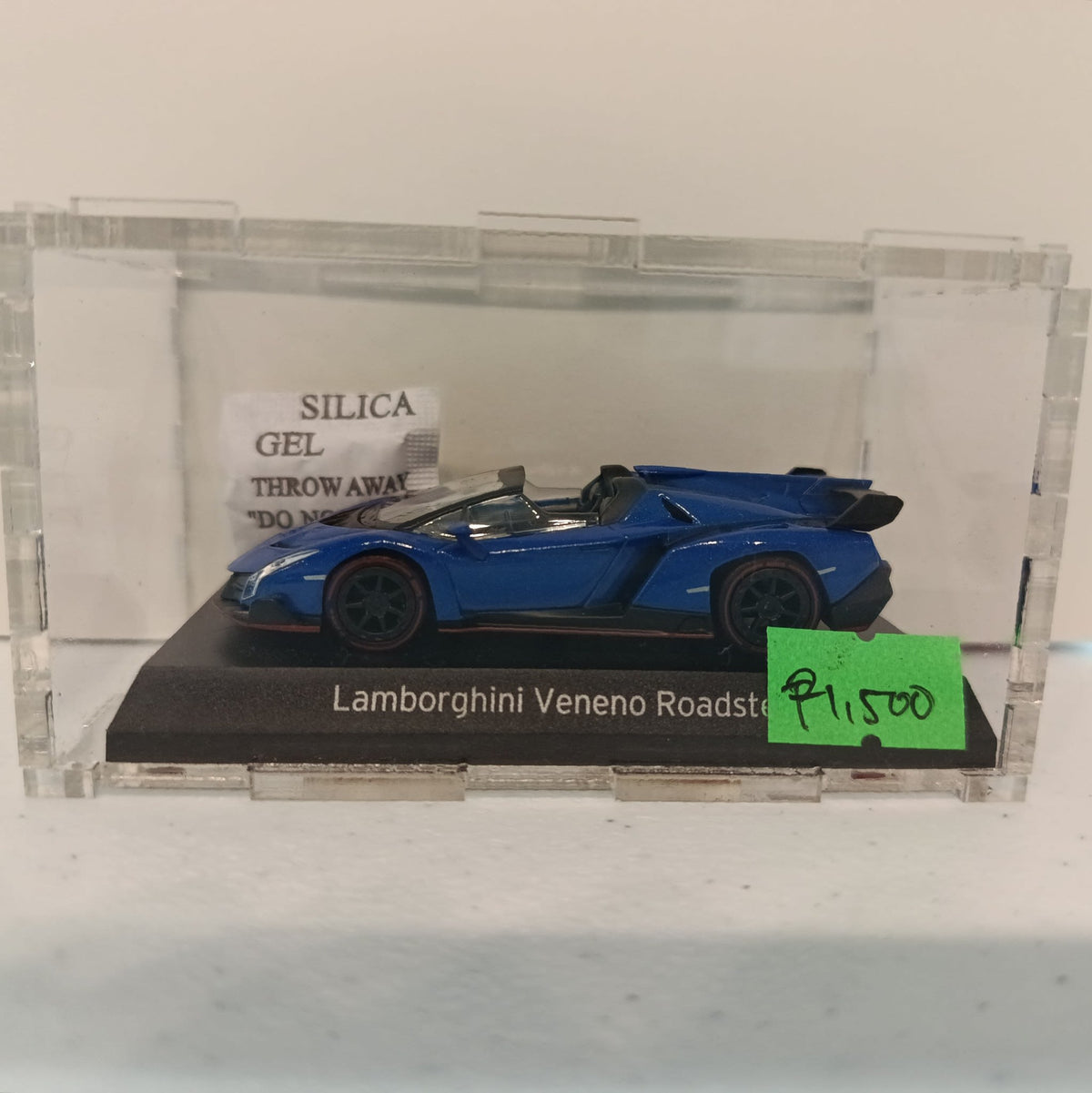 Diecast Lamborghini Veneno Roadster