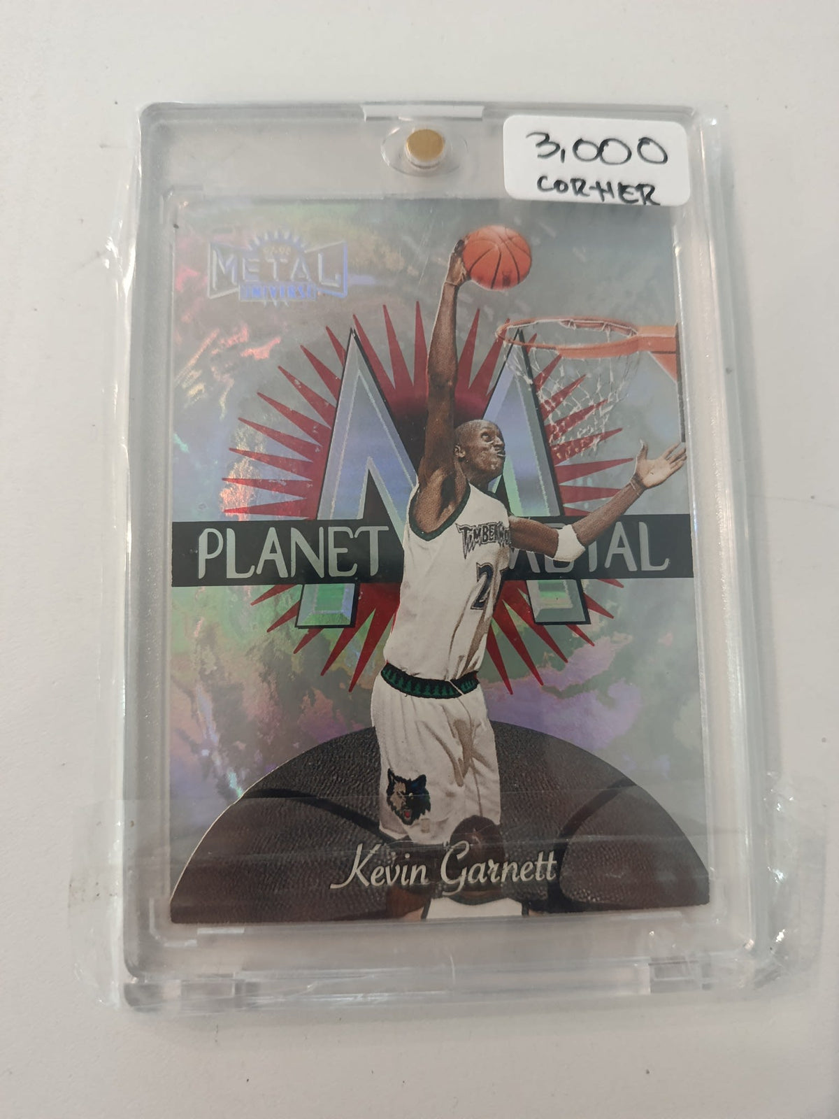 1997-98 SkyBox Metal Planet Metal Kevin Garnett #8