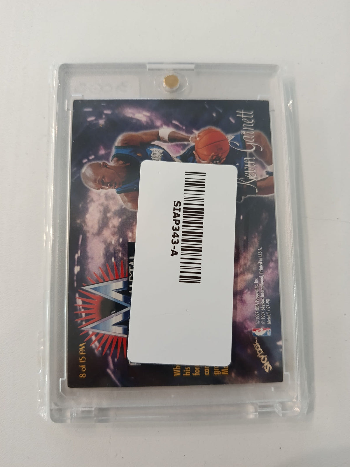 1997-98 SkyBox Metal Planet Metal Kevin Garnett #8 - view 2