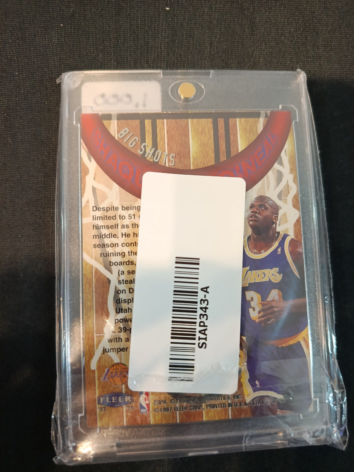 1997 Fleer Ultra Big Shots Shaquille O'Neal - view 2