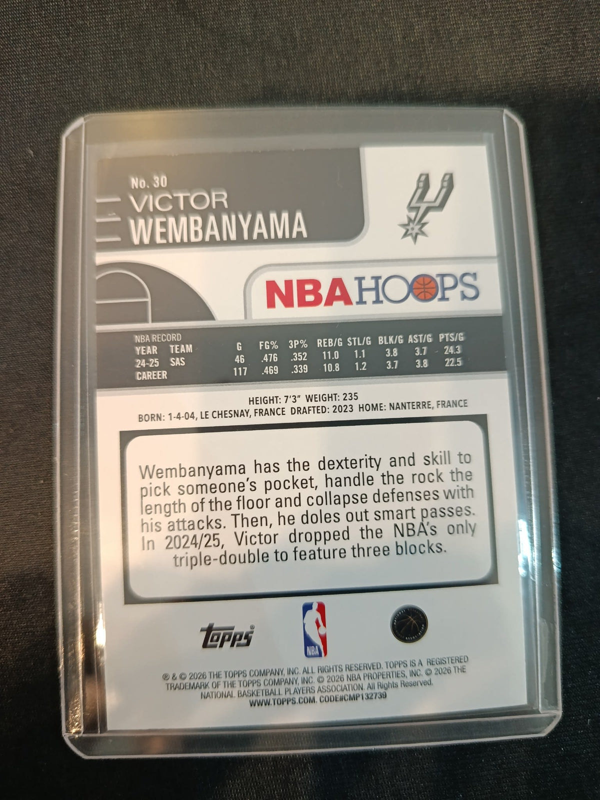 2025-26 Topps NBA Hoops Victor Wembanyama Silver #30 - view 2
