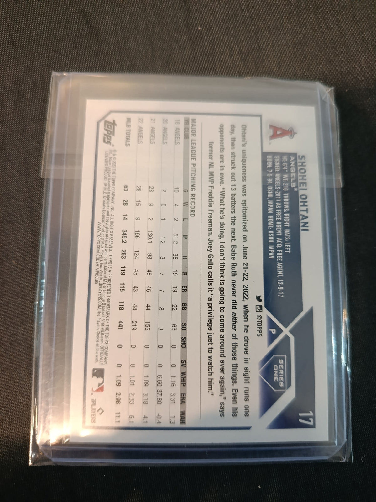 2023 Topps Shohei Ohtani #17 - view 2