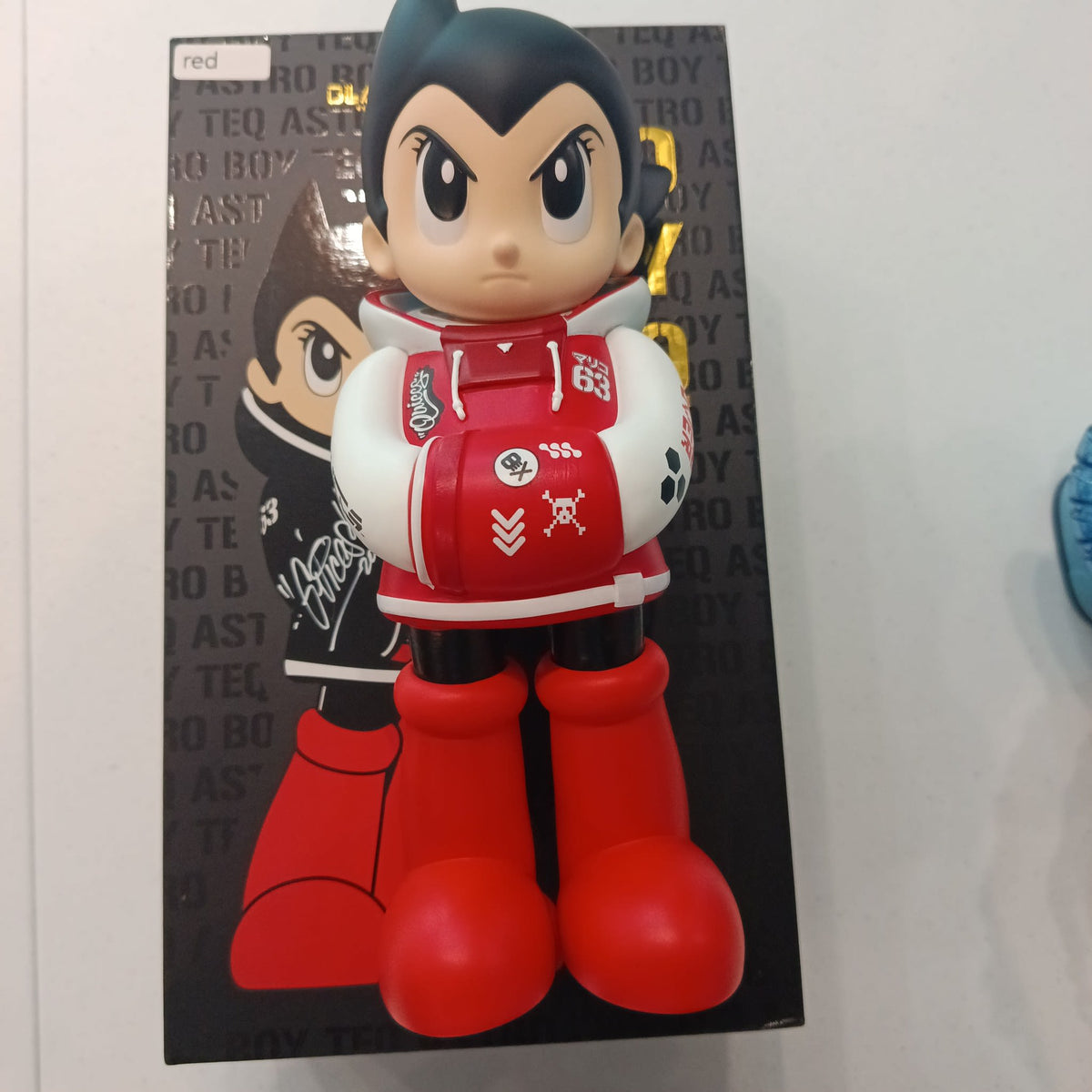 Pop Mart TEQ63 x Astro Boy Astro Boy (Quiccs x TEQ63 Red Edition)