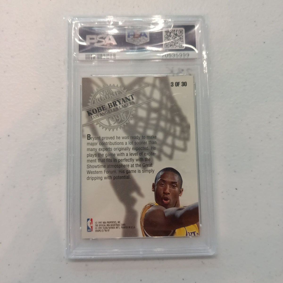 1996 Fleer 1996 Hoops Kobe Bryant #3 PSA NM-MT 8 - view 2