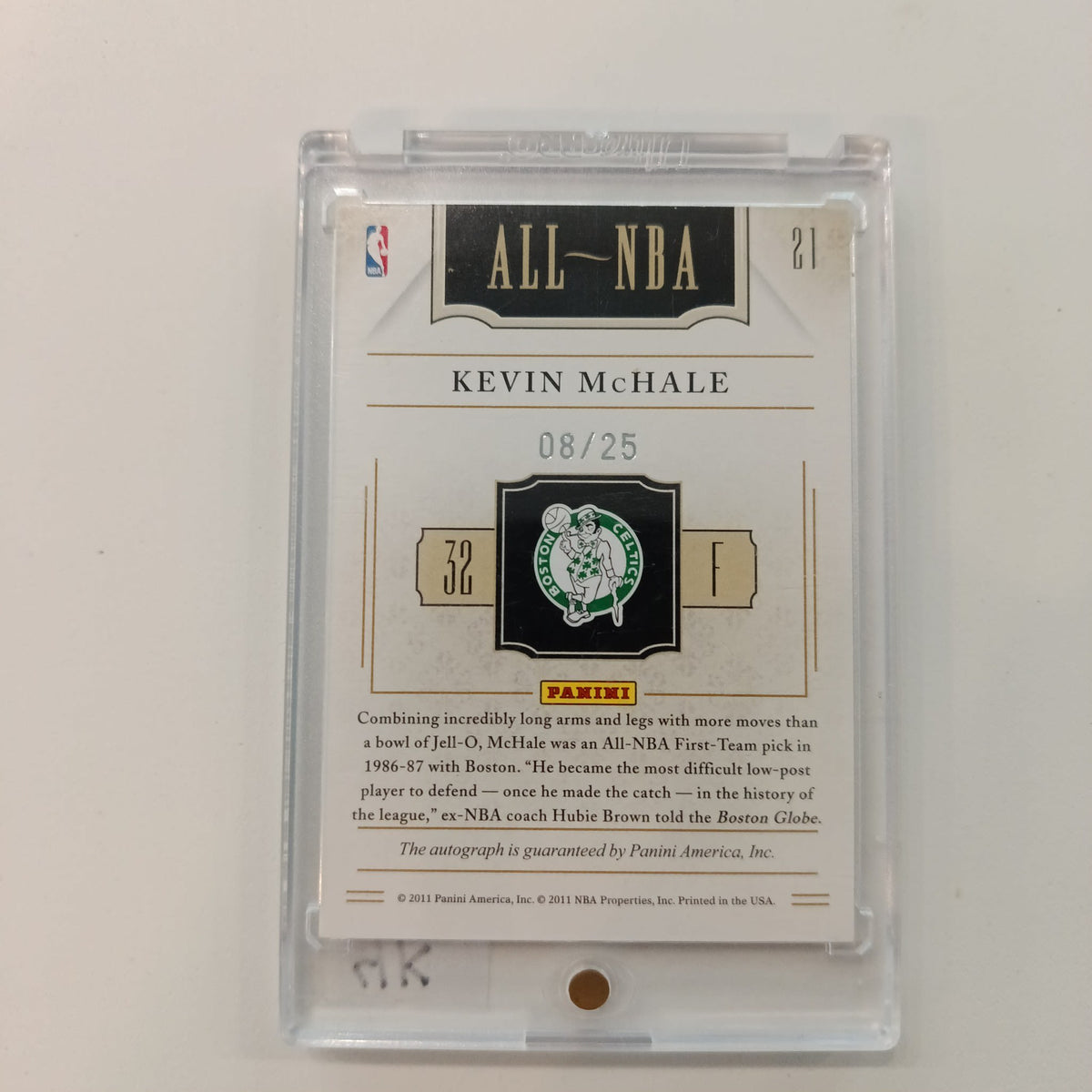 2011 Panini National Treasures All-NBA Kevin McHale #21 - view 2