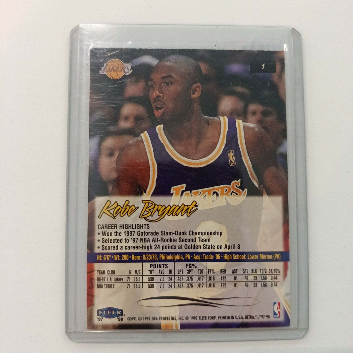 1997 Fleer Ultra Kobe Bryant #1 - view 2