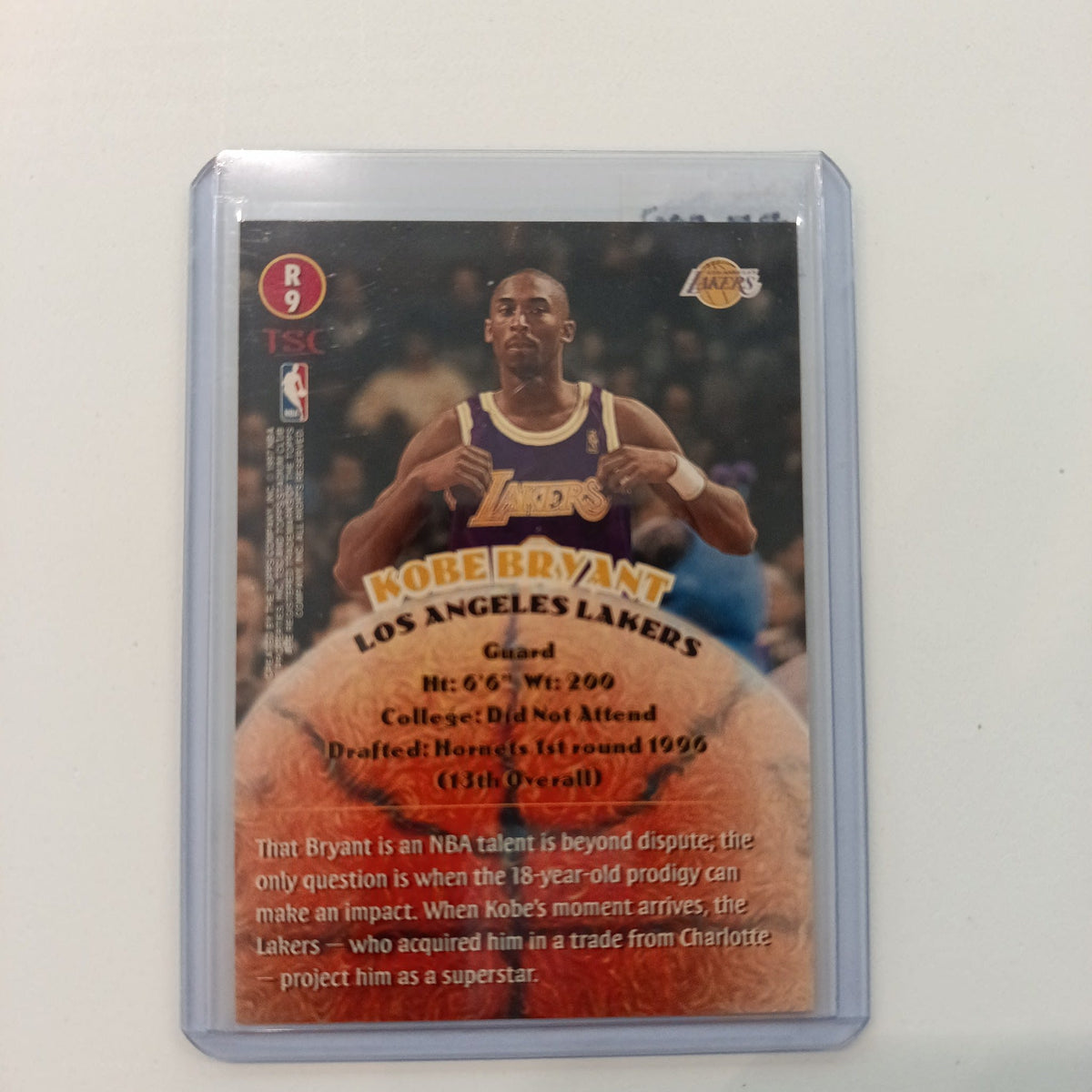 1996 Topps Stadium Club Rookie Kobe Bryant #R9 - view 2