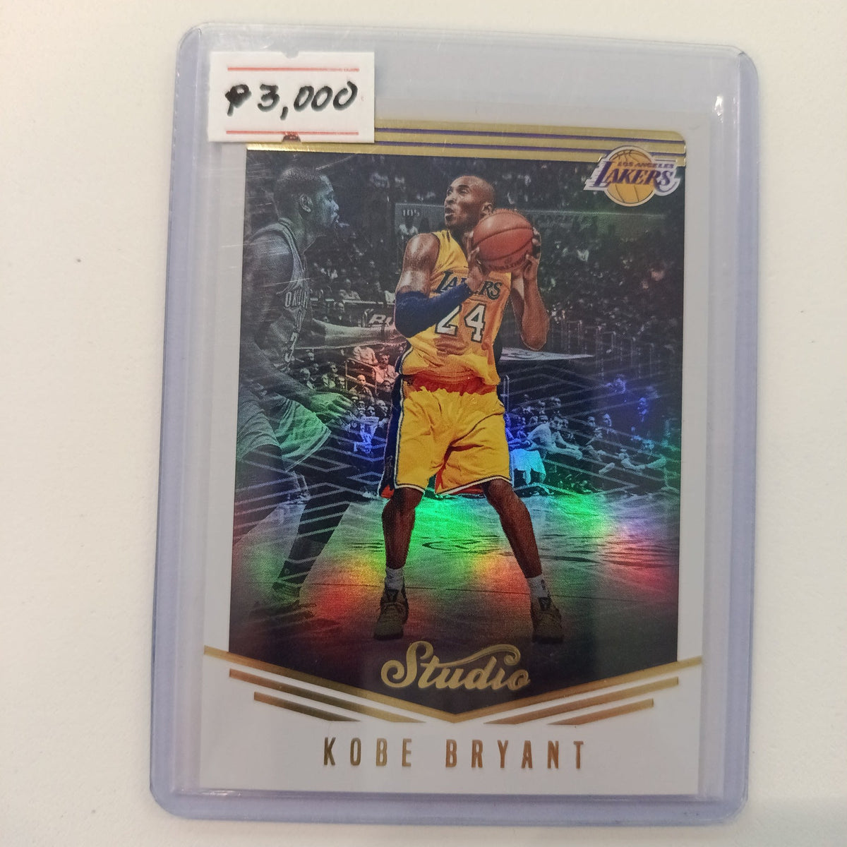 2016-17 Panini Studio Basketball Studio Kobe Bryant #75