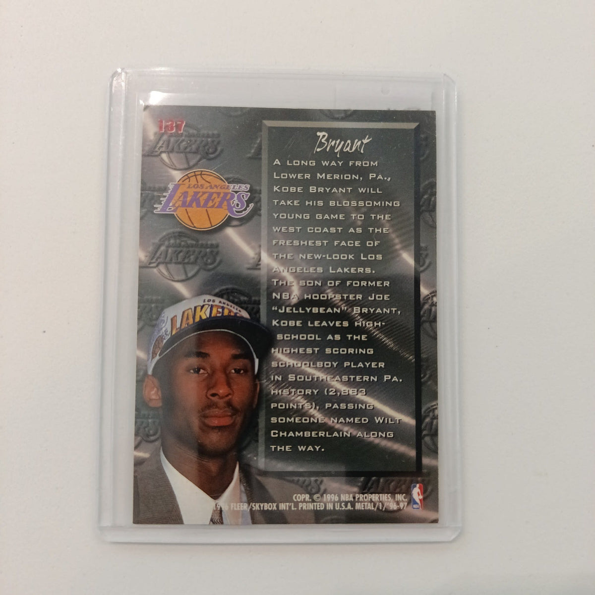 1996-97 Fleer Metal Fresh Foundation Kobe Bryant #137 - view 2