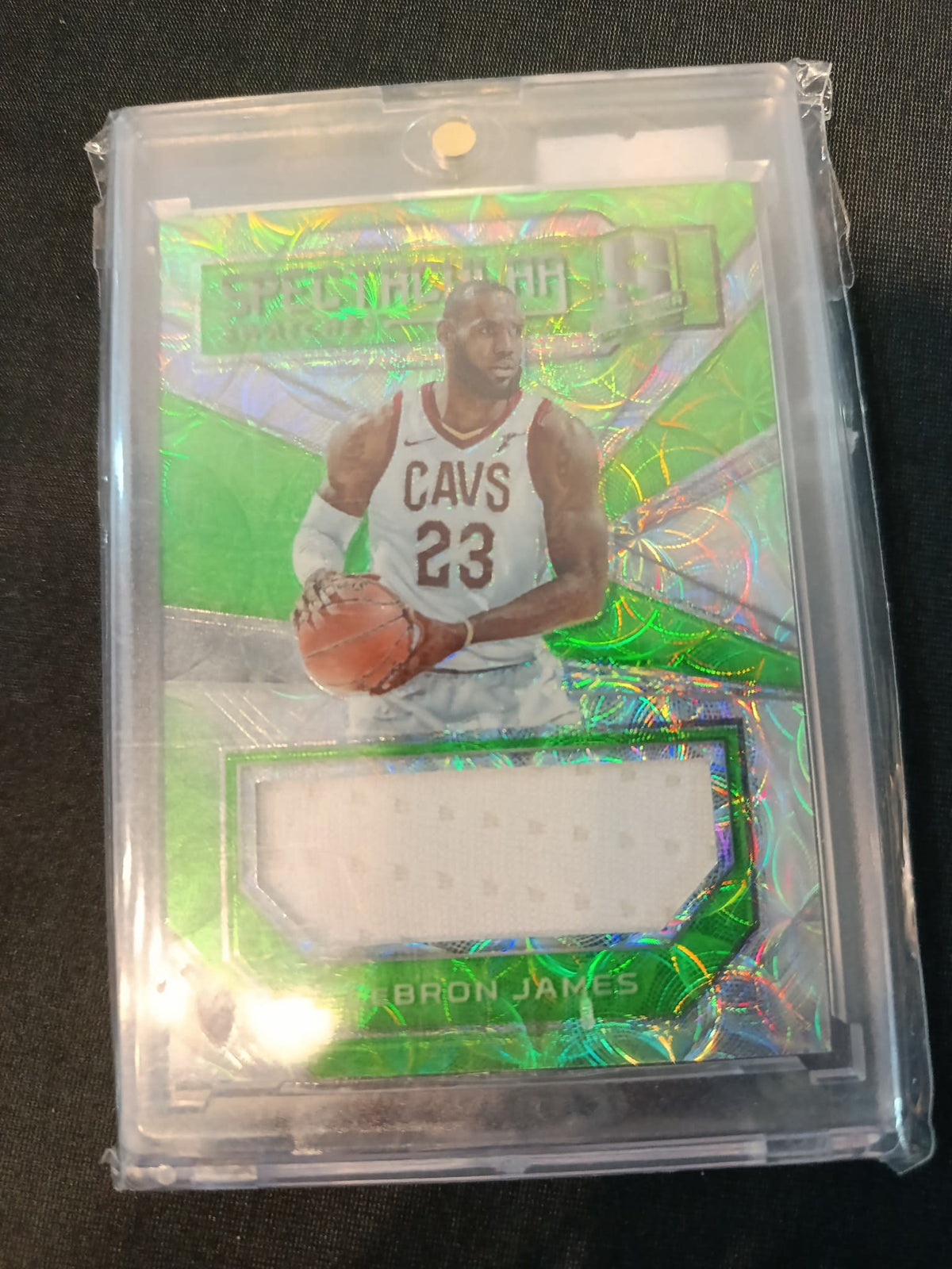 Panini Prizm Intrigue LeBron James Green Prizm