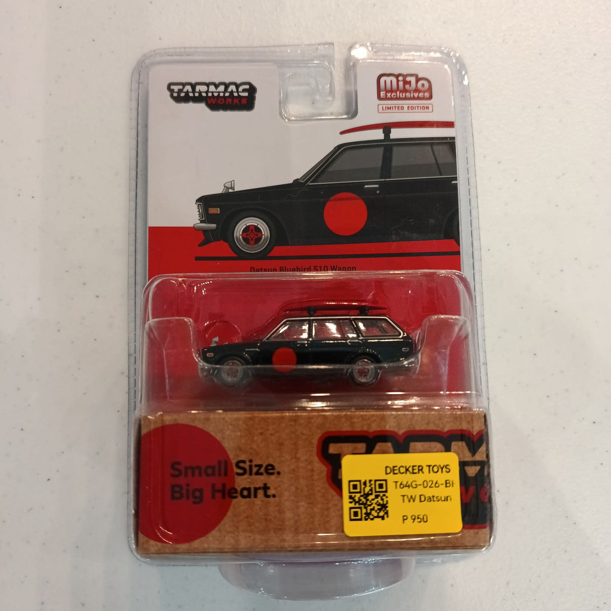 Tarmac Works Global64 MiJo Exclusives Datsun Bluebird 510 Wagon #T64G-026-BK