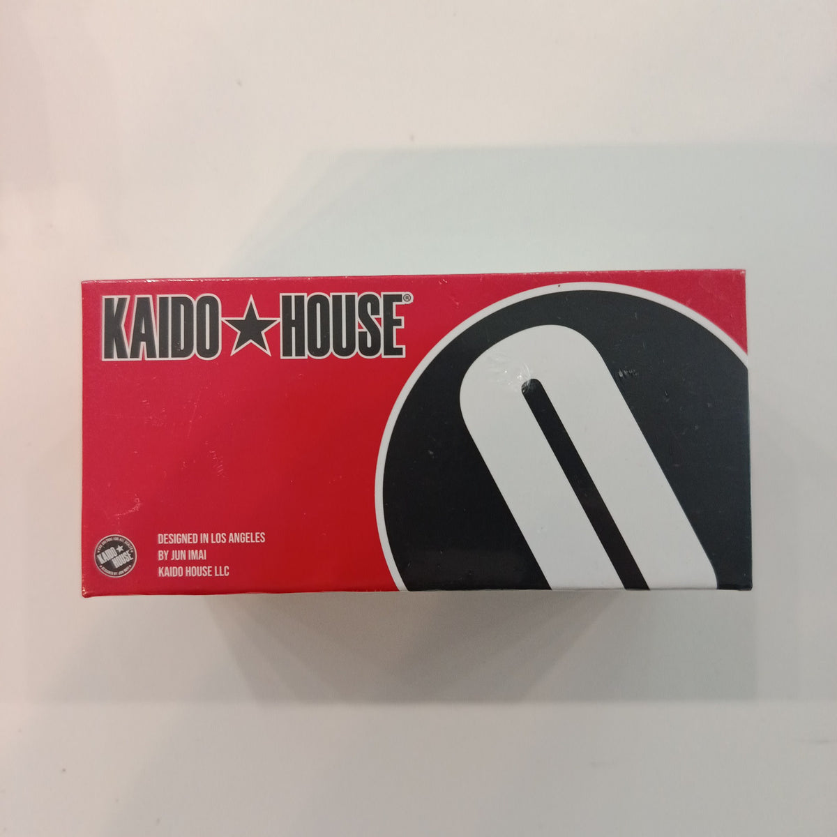 Kaido House Mini GT Kaido House x Mini GT Nissan Skyline 2000 GT-R (KPGC10) Kaido Works V2 - view 2