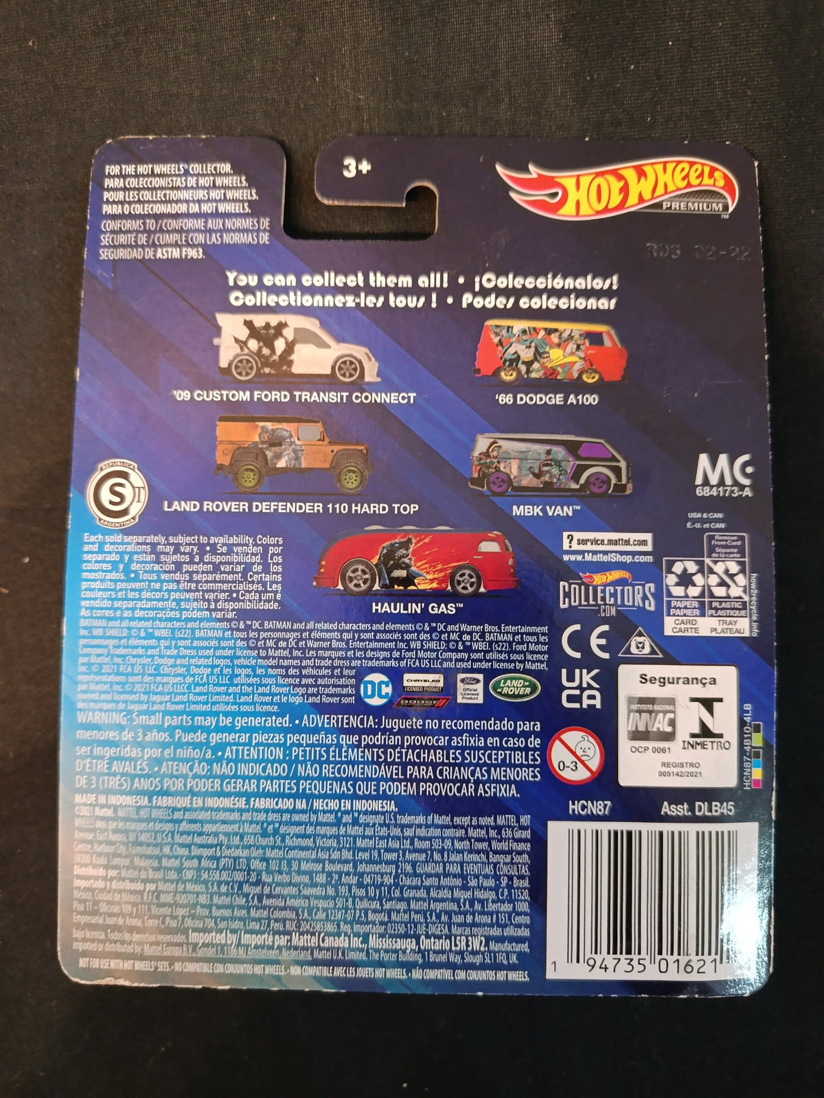 Hot Wheels Hot Wheels Premium DC Batman Batman (Custom Volkswagen Van) - view 2