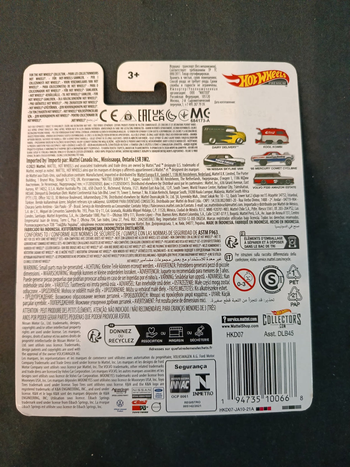 Hot Wheels Hot Wheels Premium K&N Volvo Amazon Estate #5/5 - view 2