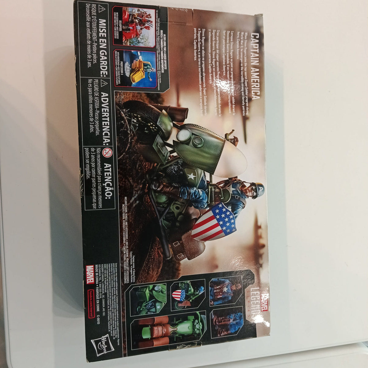 2019 Marvel Legends Legends Series Captain America with Motorcycle - view 2
