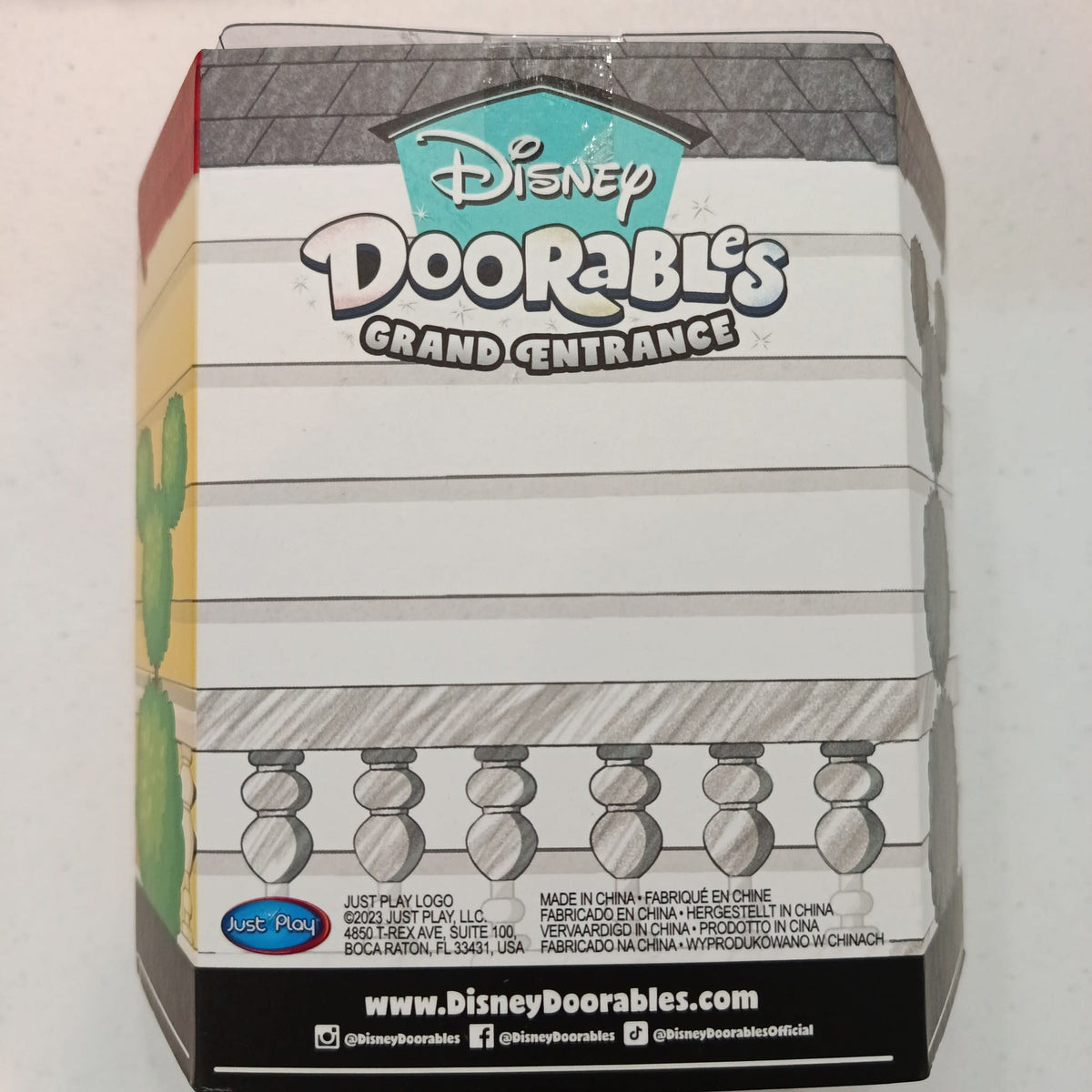 2023 Disney Doorables Grand Entrance Mickey Mouse - view 2