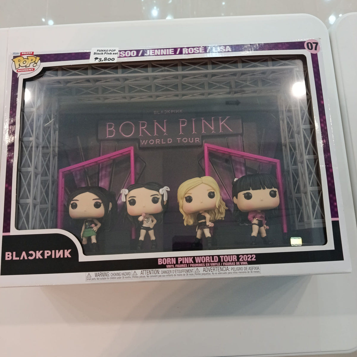 2024 Funko Pop Deluxe Pop! Moment BLACKPINK - Jisoo / Jennie / Rosé / Lisa (Born Pink Worl