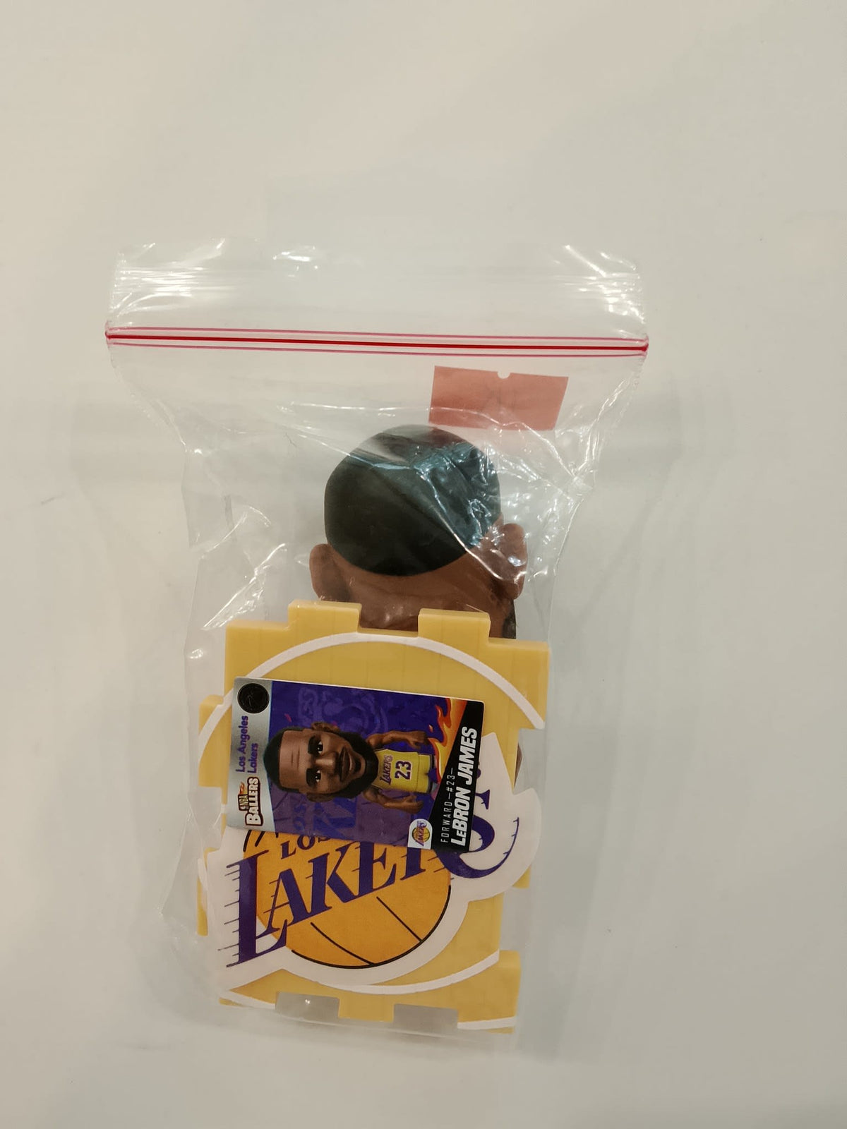 NBA Ballers LeBron James - view 2