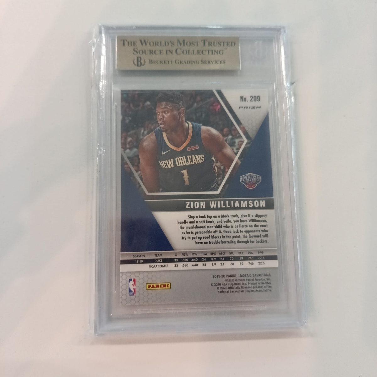 2019-20 Panini Mosaic Mosaic Zion Williamson Mosaic Pink Camo #209 Beckett Grading Service - view 2
