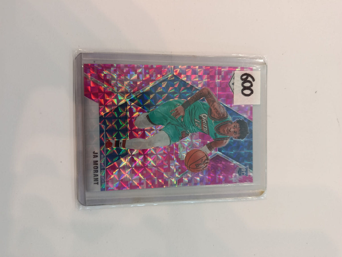 2019 Panini Prizm Mosaic Ja Morant Hyper Pink #219 CGC 8