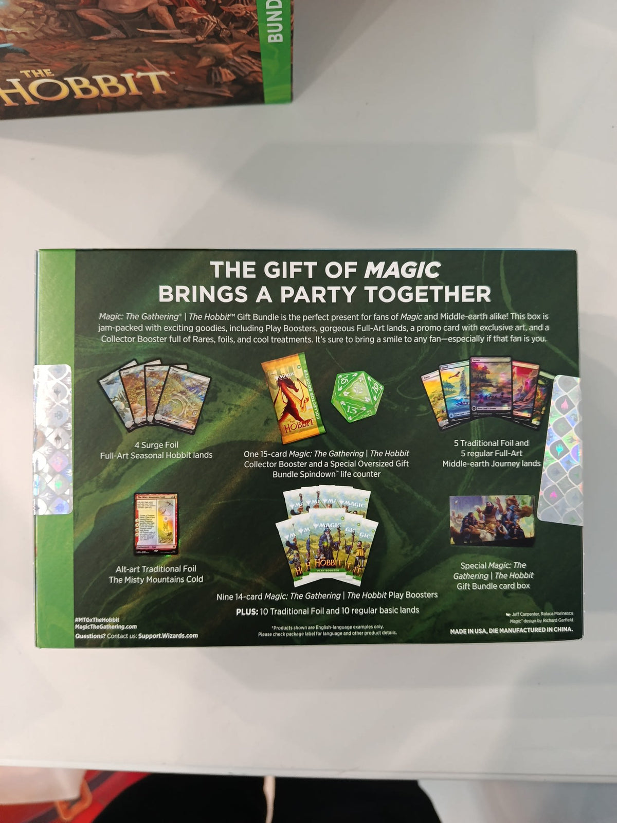 Magic: The Gathering The Hobbit Gift Bundle 2025 (English) - view 2